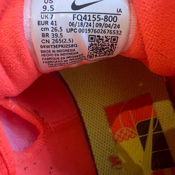 Nike Women's Zoom Challenge Pickleball Shoes - Picture 2 of 3